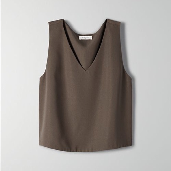 Aritzia Tops - Aritzia Babaton S Murphy Blouse